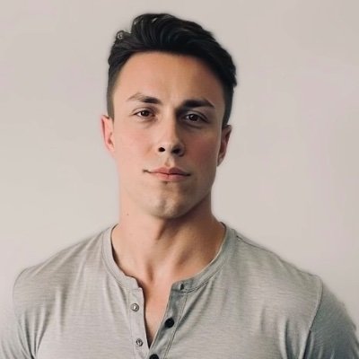 R0BINWinters's profile picture. Founder & CEO of ShowFlex | NPC Bodybuilder, Mountaineer, Former Chef | San Francisco 🏳️‍🌈🏳️‍⚧️