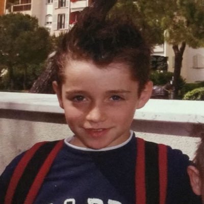 annielleatriz's profile picture. 