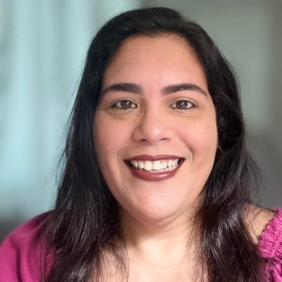 IvelisseArroyo's profile picture. Executive GTM Advisor | Fractional MOPs/RevOps CMO | Creator of The Curao Compass™️. Host of The Curao Compass™️ Podcast. Views are my own. English & Spanish