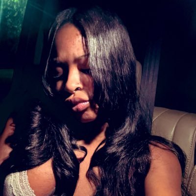 ouuyousexy's profile picture. fuck off