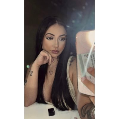 dominiquejadaa's profile picture. 26