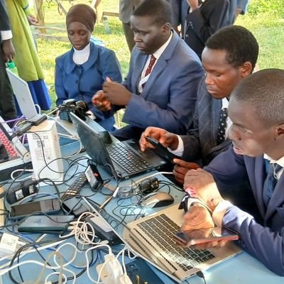 OmuyoyiSteven's profile picture. Serve the Lord with all your heart and soul