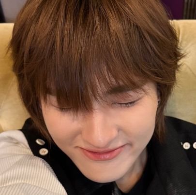 monchesee's profile picture. m𝑦  s𝑎𝑓e  pl𝑎c𝑒  ꒰ 🦊, 🦊🍓, 🐟 ꒱ #RENJUN #黄仁俊, #THOMASKONG #โทมัสก้อง, #YUSHUXIN #虞书欣 ... only 𖥔