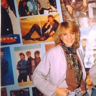 BritGenerationX's profile picture. Born in the 70s, raised in the 80s, got pissed in the 90s. Sharing memories of pop, film, sport, news and growing up in the UK during the best Gen X era.