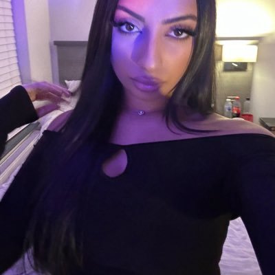 hanxrz's profile picture. 