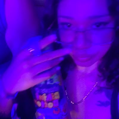 moodyjess268's profile picture. ✰°˚˙🖤˙˚°✰