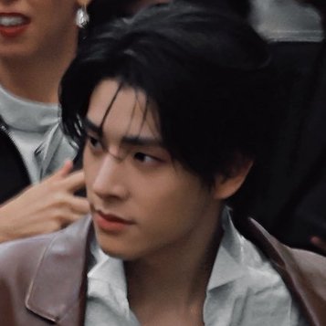 jaeyunsim22's profile picture. 𝐸𝑉𝐸𝑅𝑌𝑇𝐻𝐼𝑁𝐺 𝐹𝑂𝑅 𝐿𝑈𝑋𝑈𝑅𝑌 𝑃𝐸𝑅𝑆𝑂𝑁🐶 #제이크