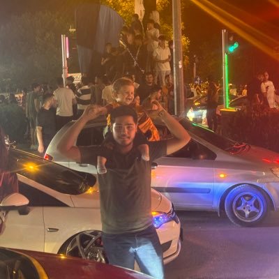 aydizyusuf8's profile picture. 