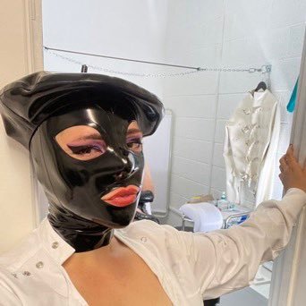 AngelaGodd74882's profile picture. Hello to all the new faces. On my feed, let's get closer through fantasy's and style in studio ,Tribute most pay