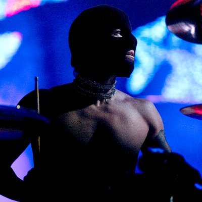 toldadnauseam's profile picture. i like your pipes
🔞