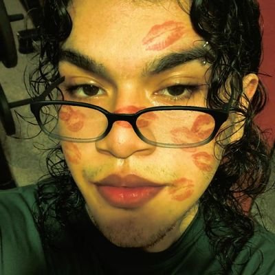 Iamgutox's profile picture. oi stalker