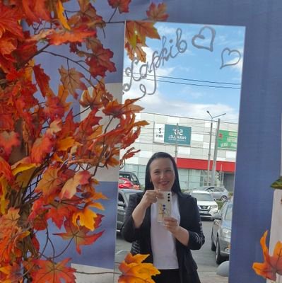 EPezhemskay's profile picture. Цінуйте життя, бо воно таке коротке!
Цінуйте сім`ю,  бо без неї не відчуєте щастя.
Цінуйте здоров`я, бо як є воно, все решта додасться!