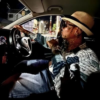 x8xx8xx8x's profile picture. TATTOO
神社巡り