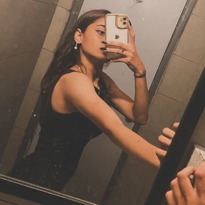 _Amna_Ch's profile picture. Night bunker