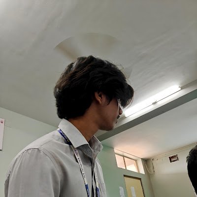 s8tn2546's profile picture. 