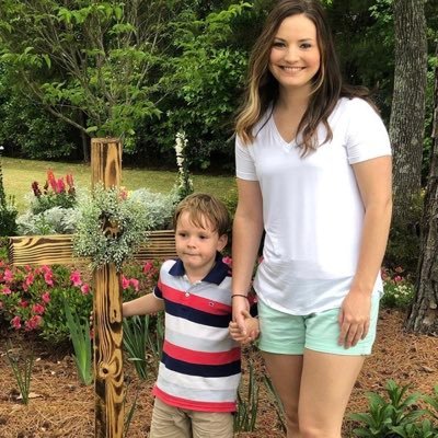 ClaraRay12772's profile picture. I love truck 🛻 ❤️