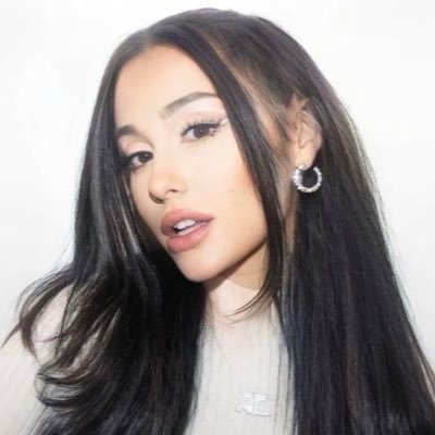 cartierbry's profile picture. fan account