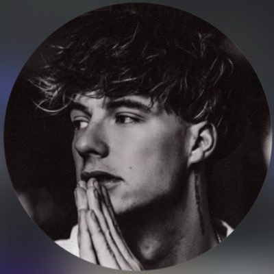 Porn92825152953's profile picture. 