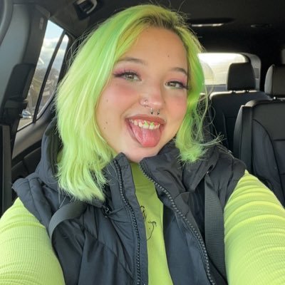 JaneLinda60023's profile picture. 