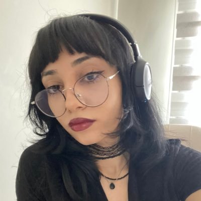nuee02's profile picture. I♡my bf @ulashledger she/her~23~architecture ~ Wake the fuck up, Samurai! We have a city to burn 🎸 A citizen of night city🐚🫧 •Oyun •Anime •Dizi •Film •Kitap