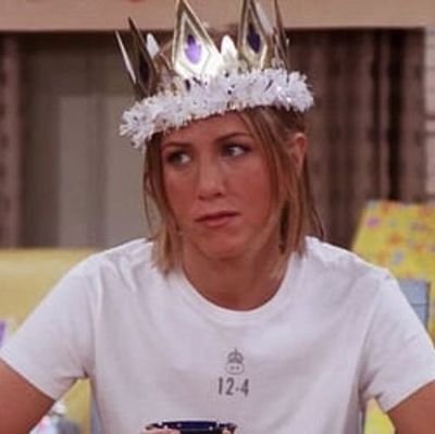 lendocomafran's profile picture. #TOG  “She rose not like a fragile flower, but like a blade ready for battle. ” —

 📚 Postando quotes, falando de livros e alguns memes pra rir.