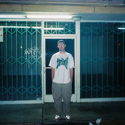 twoswordsbeats's profile picture. NEVER, FOREVER
NA/SA ✧ nicole@subdotmission.com | MGMT ✧ twoswords@naymlis.com