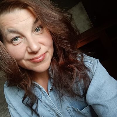 MartikkaAK's profile picture. Omien asioiden asiantuntija. 
Terästarakka. 
Henkinen metsästäjä.