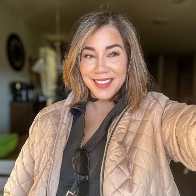 abizein's profile picture. Live & Explore