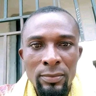 perezi98980's profile picture.
