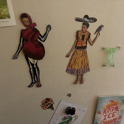 dahlialeh's profile picture. jewish. aspiring slut.