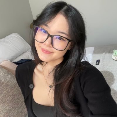 lyekuu's profile picture. 21 | super pro cs player, superstar streamer, super genius.