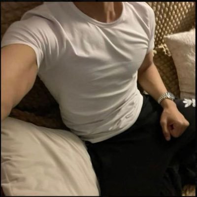 Ayaat677's profile picture. 