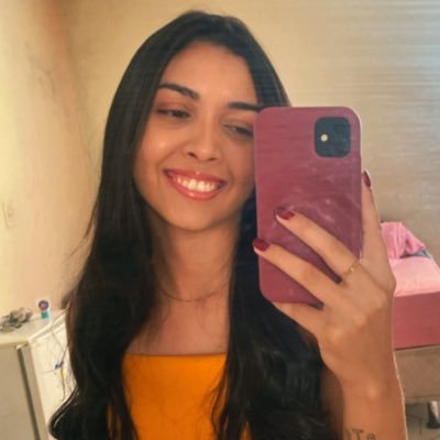 itsbiab's profile picture. flamenguista, perreché, apreciadora de rolê duvidoso e doutora sem doutorado
