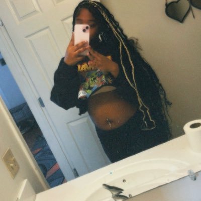 aahliyya_'s profile picture. ahliya karma 🌺