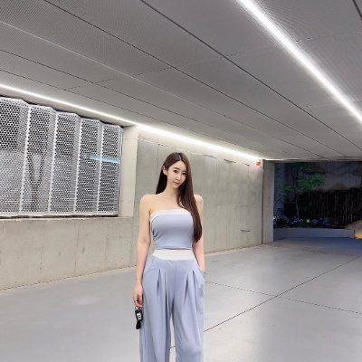 ThongDoan8374's profile picture. 