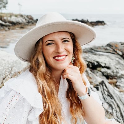 makemoneywkaren's profile picture. The #1 Financial Education School Teaching Over 155k Students Start Making Money Today