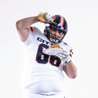 JohnnyBlue7393's profile picture. OG/C | Citrus college | Full Qualifier | 6’3 300lbs |