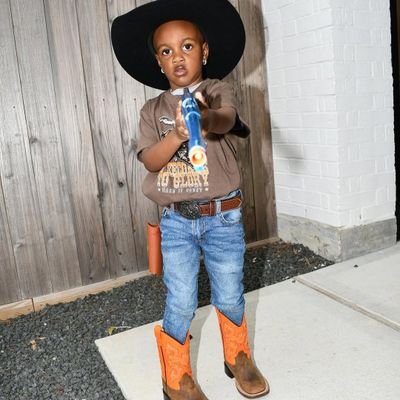hottie34887's profile picture. I'm a 31-year-old single mama with my baby boy. I'm into digital marketing, crypto investing, and fashion modeling. I'm open for ads and promotions!
