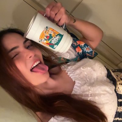 jaquezine's profile picture. http error 503.