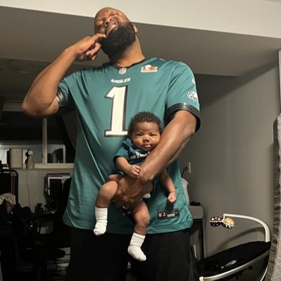 BillzByke's profile picture. y'all bet not hack me again damn it! Ladies if u follow me back, we go together. That's the rules. I don't make em I just enforce em 🤷🏾‍♂️