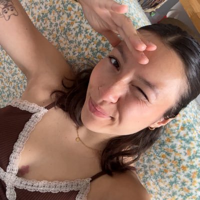 jade_dng's profile picture. be kind to your mind 🔆