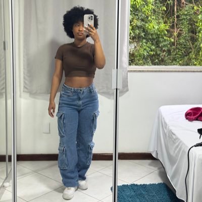 _anaju0_'s profile picture. 