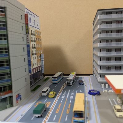 TSmodel_labo's profile picture. #おてがる道路 は独特の世界観を表現したＮゲージ用及び1/64ミニカー用の道路シートです。あなたの街(ジオラマ)の道路インフラ整備にご利用ください。©2025 #TSモデルラボ /TSModel_Lab All Rights Reserved