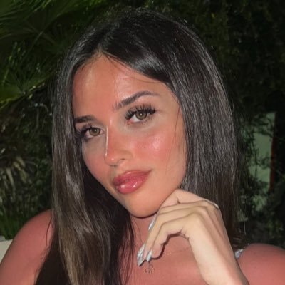 3alissaa's profile picture. one of a kind you’ll know that.