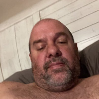 Barc6969's profile picture. helping people financially
