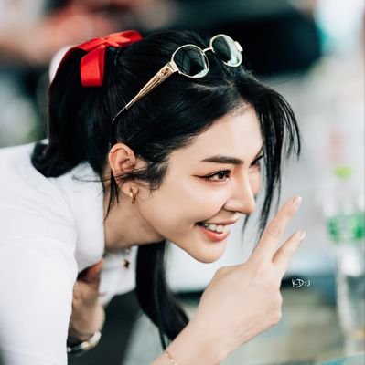 phiifaye's profile picture. I promise not to go, if you promise to stay. @malisorn00 🤍