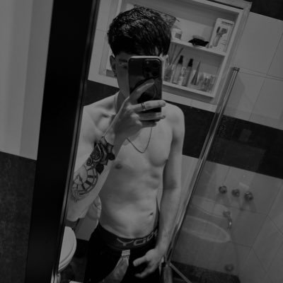 nosoyshan33's profile picture. si llegaste hasta acá  sos mi novia