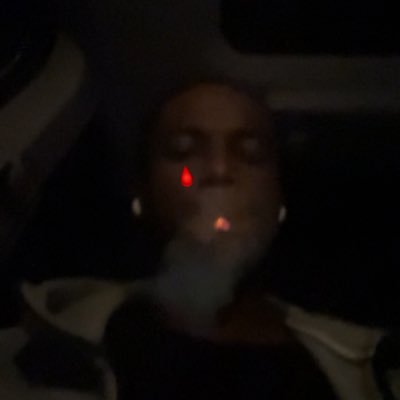 dontgetcrackedd's profile picture. 