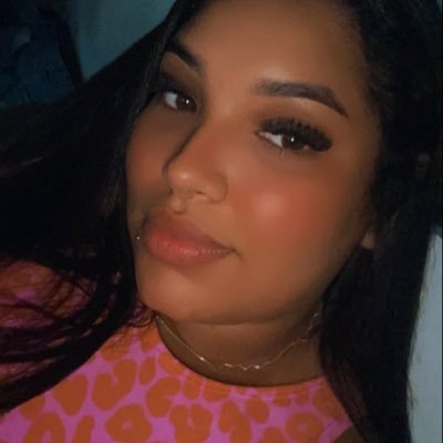 Renataamoreira1's profile picture. 