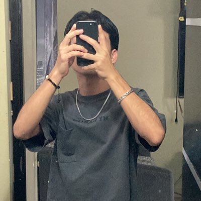 tragedylaa's profile picture. Por encima de mi solo las estrellas.